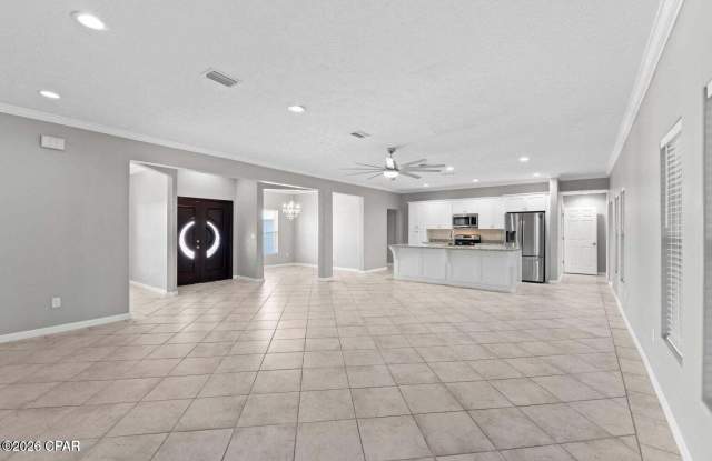 1041 Plantation Drive Gallery 3
