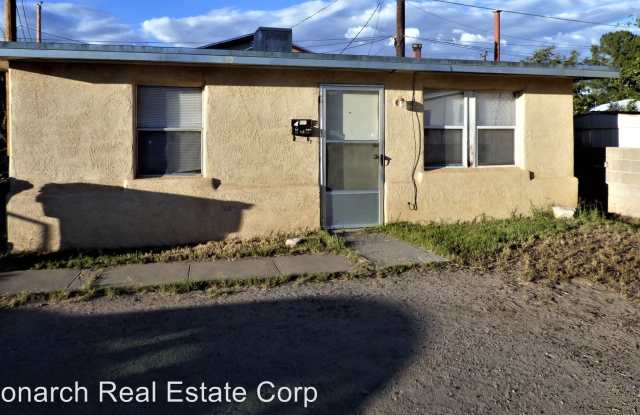 648 Mountain - 648 West Mountain Avenue, Las Cruces, NM 88005