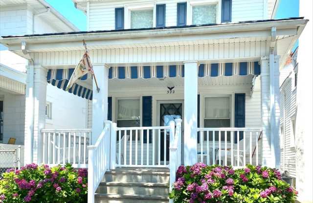 322 Mccabe Avenue photos photos