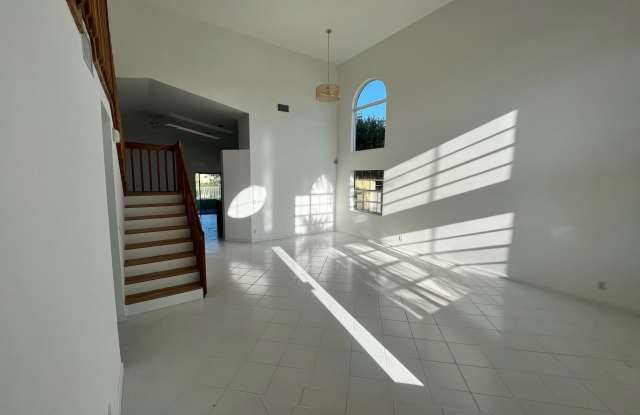 8501 Windy Circle Gallery 4
