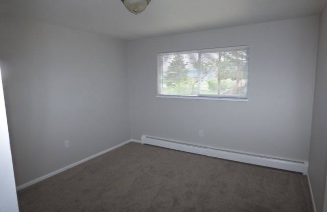 6786 W. Cedar Pl. Gallery 3