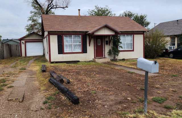 2bedrooms 1bathroom 1 car garage photos photos