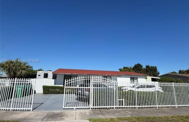 11771 SW 179th Ter photos photos