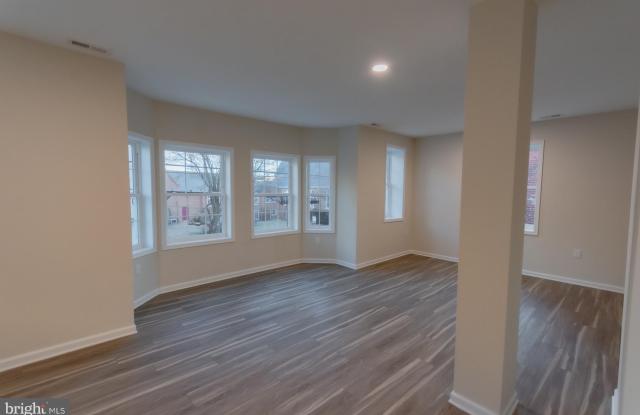 215 W KING Street unit: Apt B photos photos