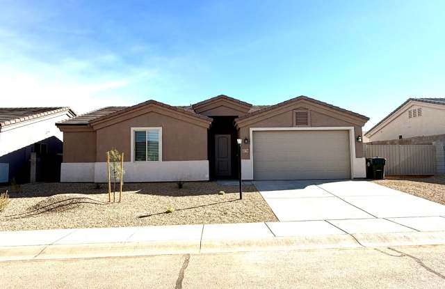 Beautiful 2024 Built 3 Bedroom Home in Legacy Ranch! Gallery 1