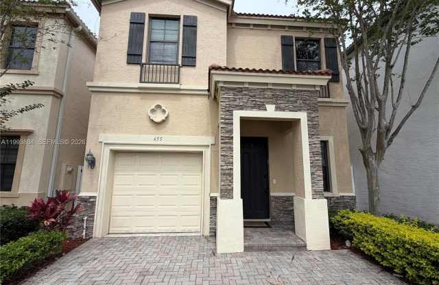655 NE 193rd St photos photos 655 NE 193rd St photos photos