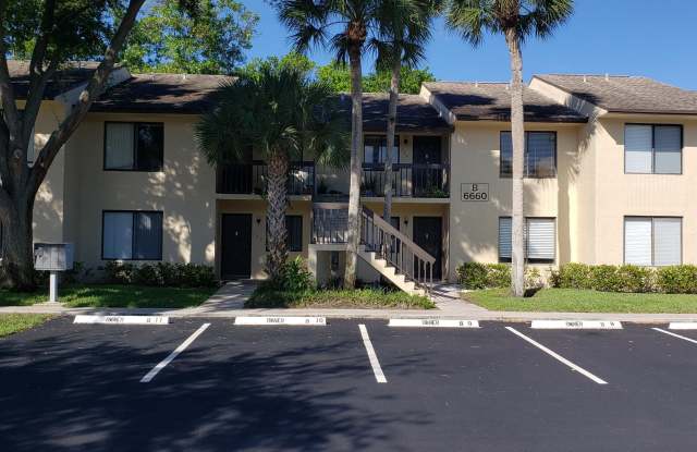 6660 Somerset Drive unit: 104 photos photos