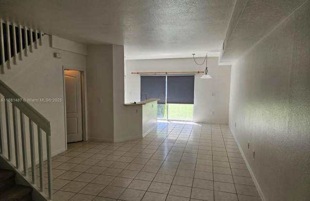 8846 W Flagler St photos photos