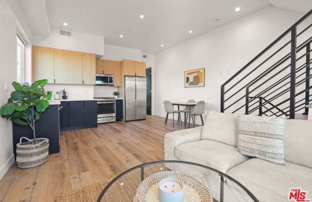 1520 Magnolia Ave unit: 2 photos photos 1520 Magnolia Ave unit: 2 photos photos