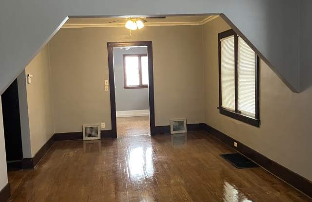 1151 Emerson Ave Gallery 2