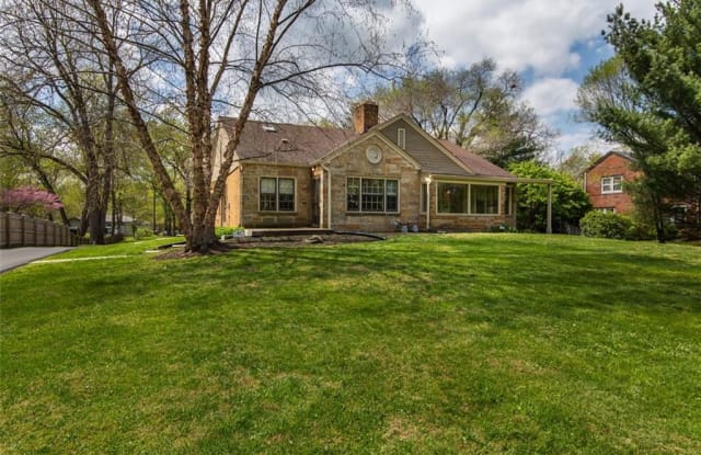 6114 Meridian West Drive - 6114 Meridian West Drive, Indianapolis, IN 46208