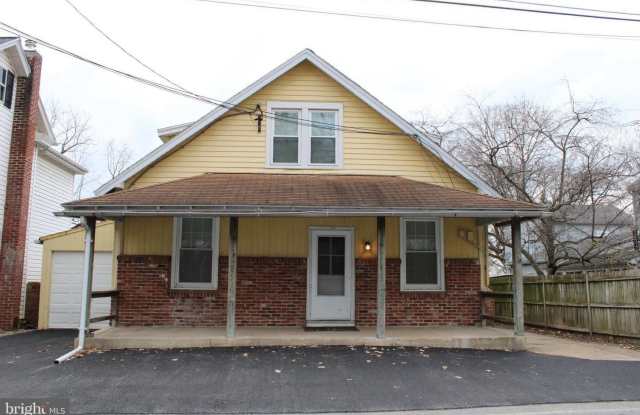 1318 Kinderhook Road photos photos