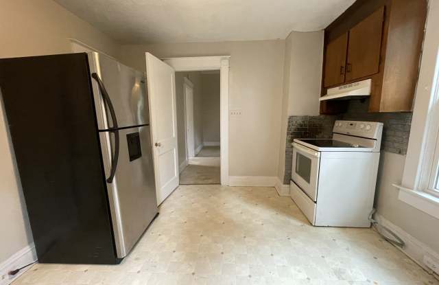 3723 South Amherst Highway - A photos photos