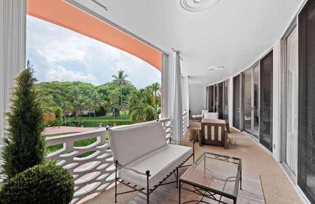 315 S Lake Drive Gallery 4