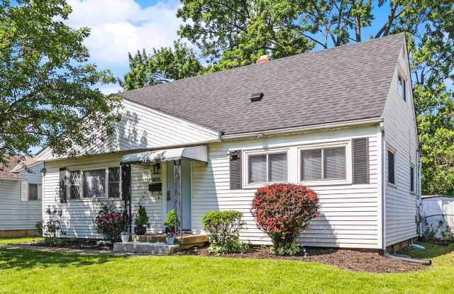 1405 Coburg Road photos photos