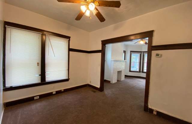 1614 Holyrood Rd. Gallery 4