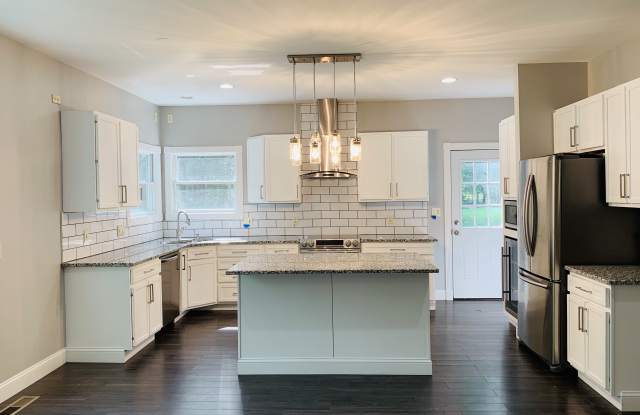 32123 Lake Road - 32123 Lake Road, Avon Lake, OH 44012