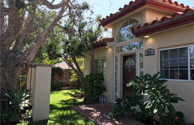 351 Walnut Street - 351 Walnut Street, Costa Mesa, CA 92627