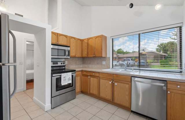 166 Sparrow Drive 6a, Royal Palm Beach, FL 33411 photos photos