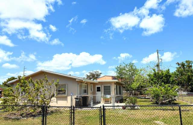 4937 Tortuga Dr photos photos