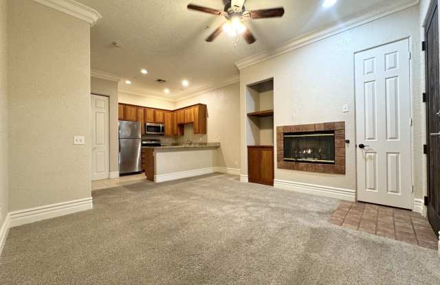 AVAILABLE NOW!!! Ground Level 1 Bedroom 1 Bathroom La Quinta Condo! Gallery 1