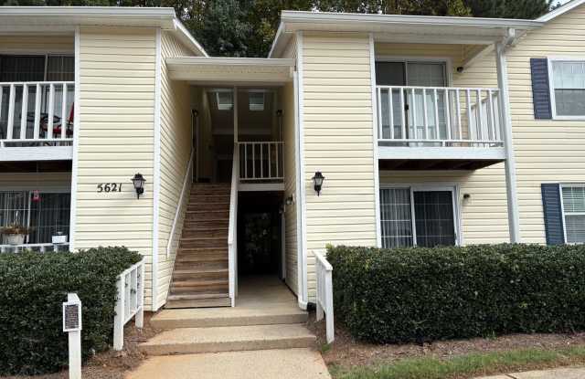 2 Bedroom,1 Bathroom Condo in Greensboro! photos photos