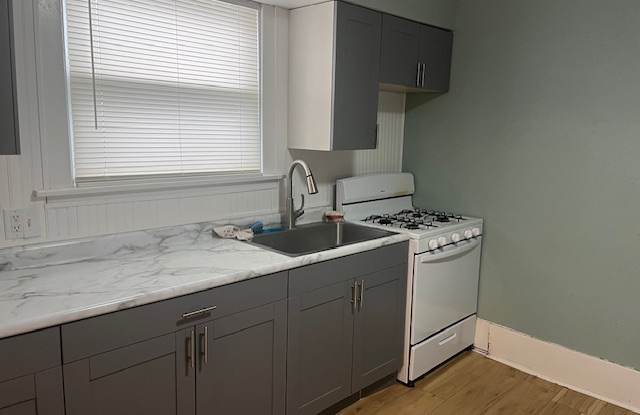 416 Franklin Street - 416 Franklin Street, Vermillion, SD 57069