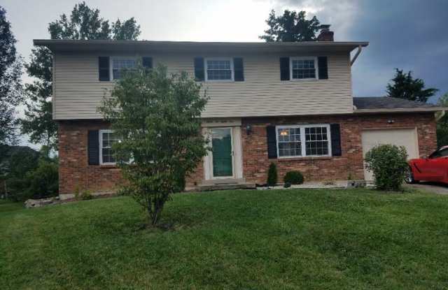 8285 Verde - 8285 Verde Court, Cherry Grove, OH 45255
