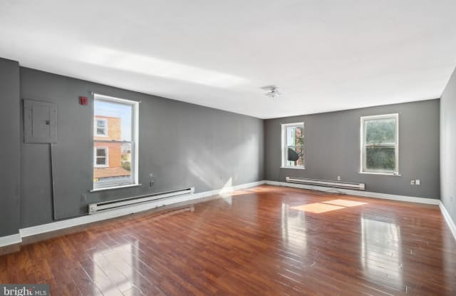 301 W YORK STREET - 301 West York Street, Philadelphia, PA 19133