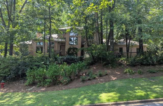 Fabulous 5 Bedroom Home in North River photos photos