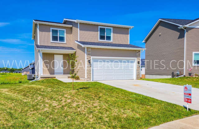 Rent Special!!! New 5 Bedroom home with a finished basement in Waukee School District - 305 Northwest Morgan Court, Waukee, IA 50263