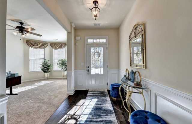 1022 DORSEY PLACE Court Gallery 3