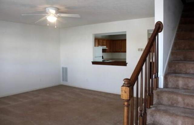 504 Wabarto Way Gallery 2