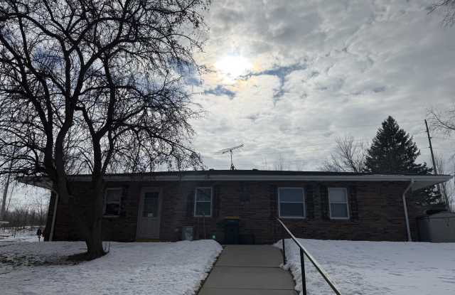 165 Susan Street - 12 photos photos