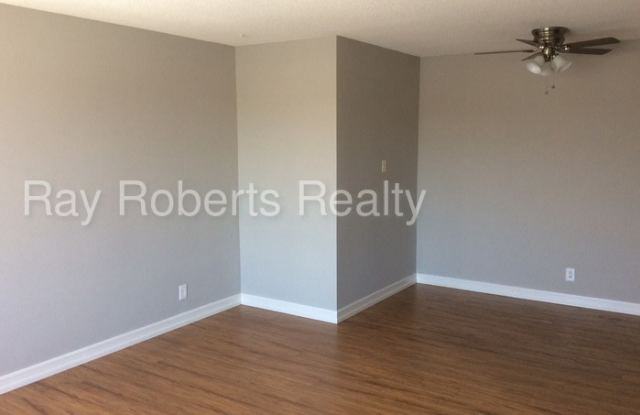 315 Gladys Avenue Unit: 12 Gallery 3
