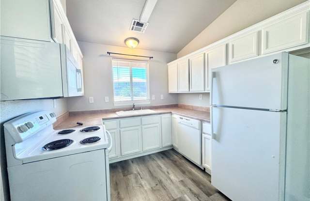 1031 Karen Court Gallery 3
