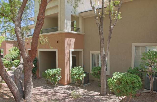 UPGRADED & BEAUTIFUL GATED 3 BEDROOM CONDO! Gallery 3
