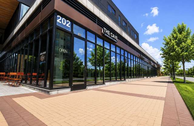 202 Railside Gallery 2