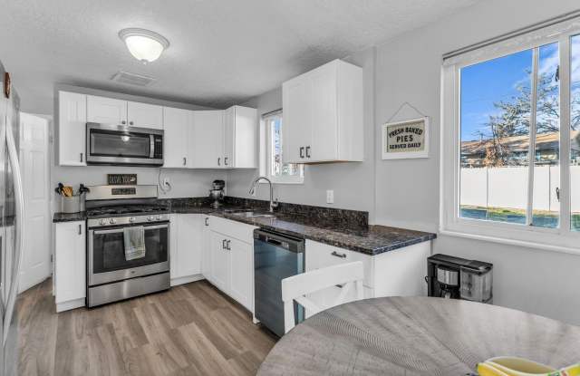 1992 W AFTON Cir N photos photos