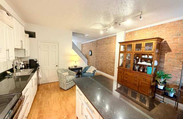 2 bedroom brick townhouse photos photos 2 bedroom brick townhouse photos photos