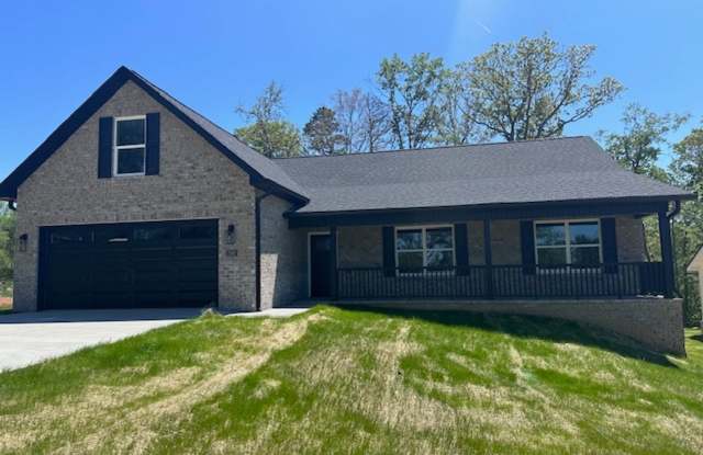 Maryville 37804 - 4 bedroom, 2 bath home - Contact Ed Johnson (865) 924-5045 Gallery 1