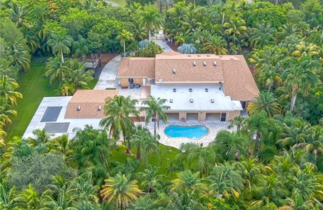 7929 NW 82nd Ter - 7929 Northwest 82nd Terrace, Parkland, FL 33067