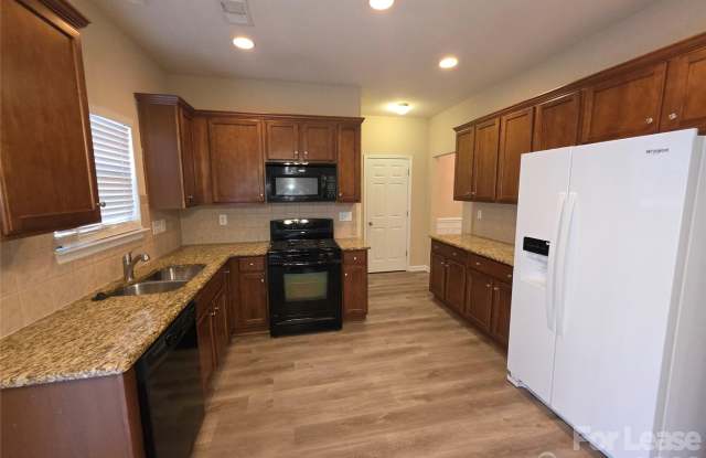 8628 Sedgeburn Drive Gallery 4