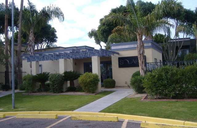 ***MOVE IN SPECIAL: HALF OFF FIRST MONTH'S AND SECOND MONTH RENT***SOLARIS 2 BEDROOM CONDO IN THE HEART OF MELROSE DISTRICT photos photos