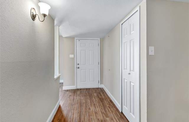 4924 Walker Drive Gallery 3