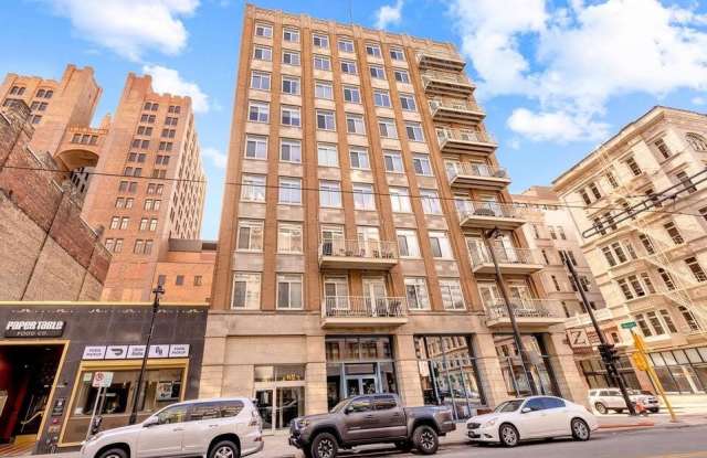 741 N Milwaukee St photos photos
