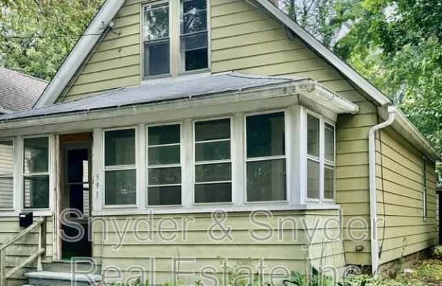 391 East Voris Street Gallery 1