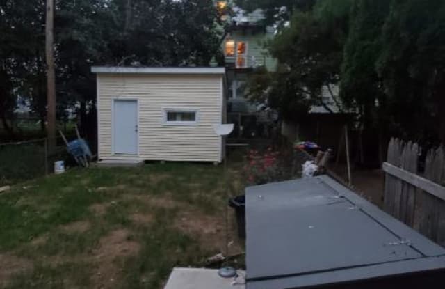 141 Voss Ave - 141 Voss Avenue, Yonkers, NY 10703