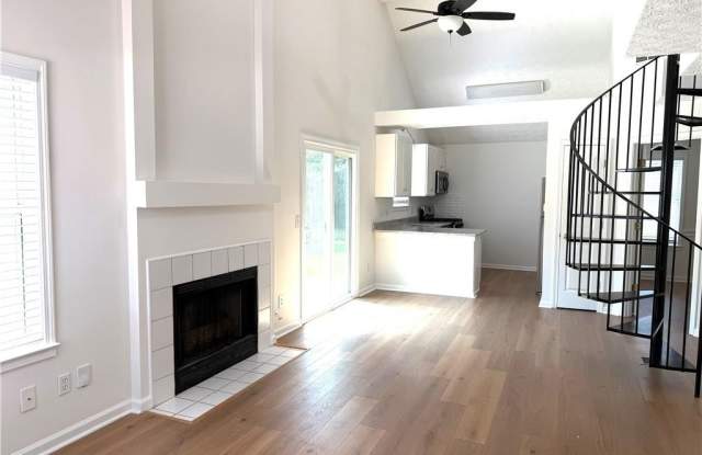 2802 Pine Valley Way NW Gallery 2