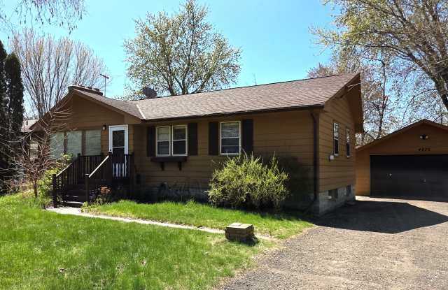 4835 Hodgson Rd photos photos